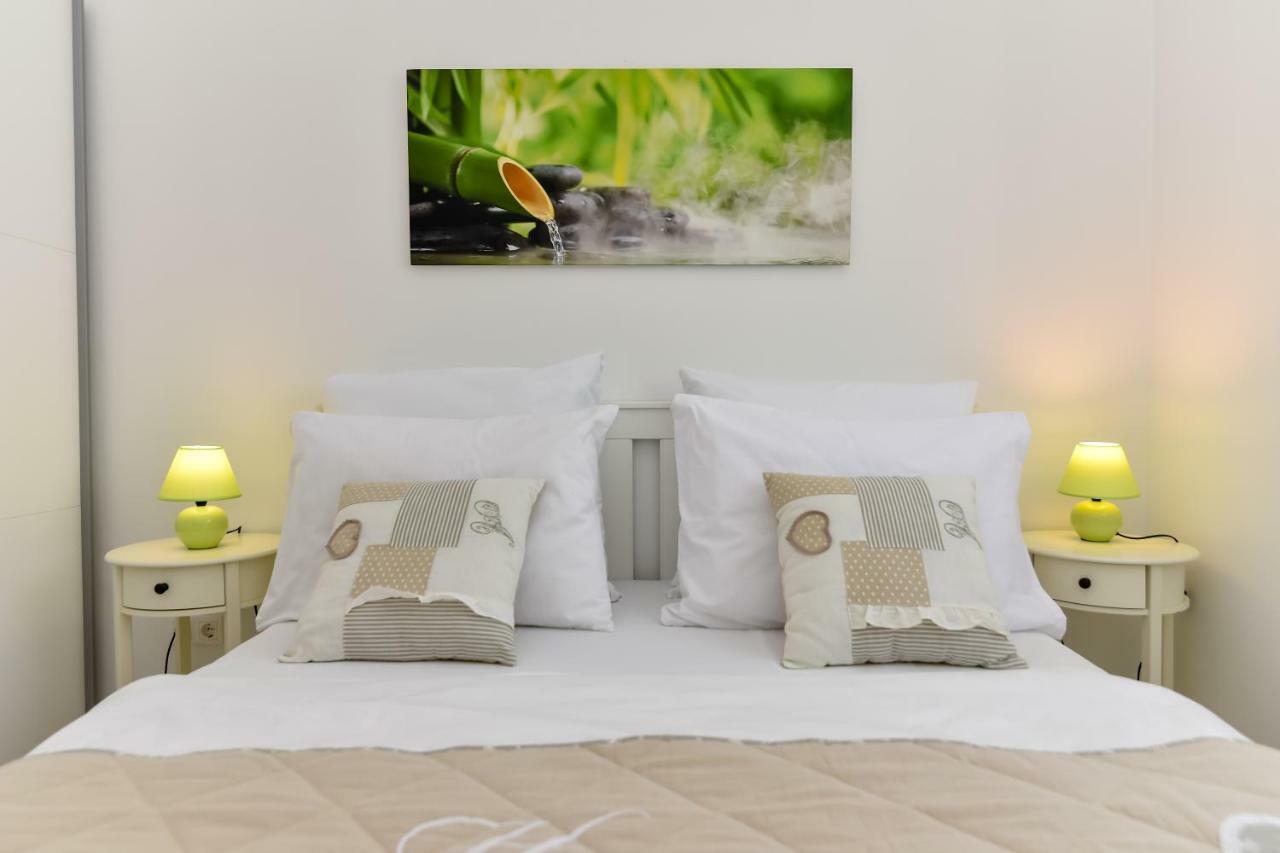 Denis Apartment Вир Екстер'єр фото